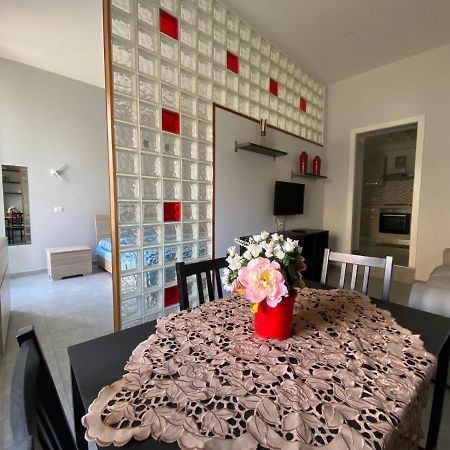 B&B Historic Center Apartments Наполи Екстериор снимка
